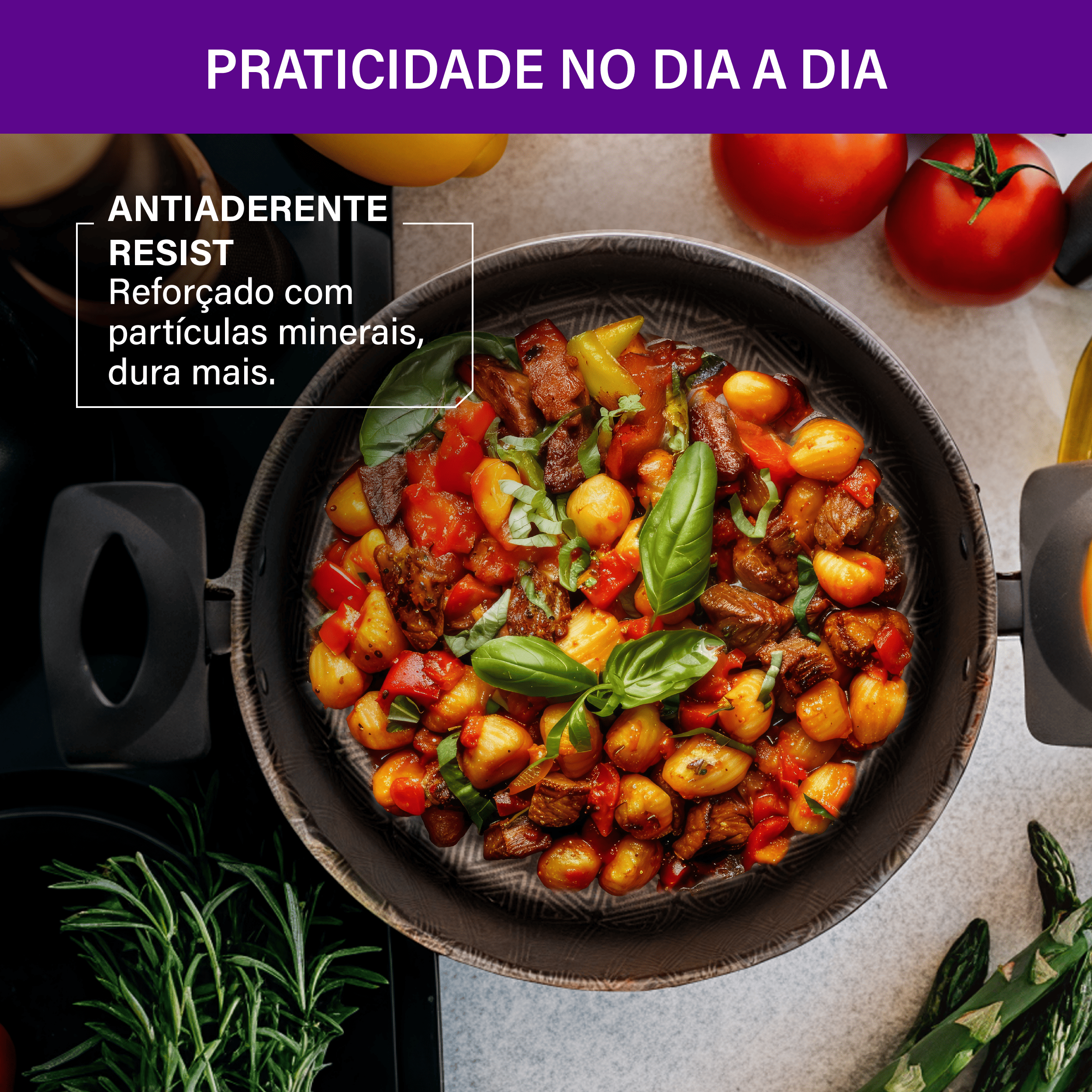 Frigideira Rochedo Facilita em uso com ensopado; destaque para o antiaderente Resist reforçado com partículas minerais que aumenta a durabilidade.